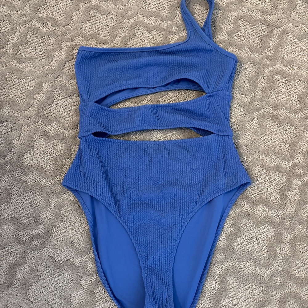 Aerie Crinkle Cut Out One Shoulder One Piece Swimsuit Electric Blue S Full Cover - Picture 4 of 8